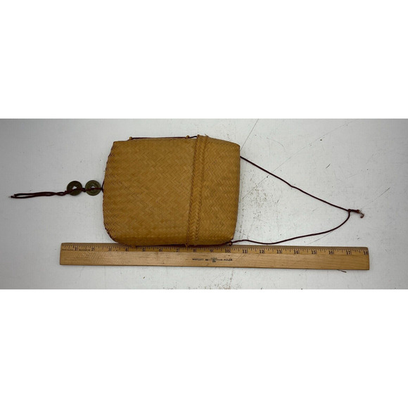Handmade Woven Bag Backpack Vintage Basket Tan Bamboo With Lid & Chinese Coin - Picture 16 of 16